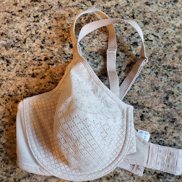 Wacoal Minimizer Underwire Bra - size: 38C - Picture 12 of 12